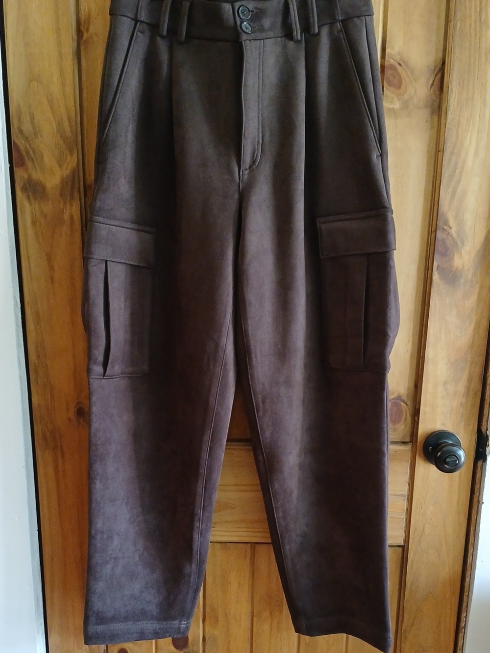 Womens Banana Republic Faux Suede Cargo Pants - 8